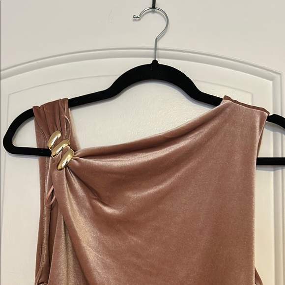Elegant Pink Draped Dress Size S - Picture 7 of 10